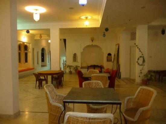 Hotel Aravali View Palace Udaipur Eksteriør billede